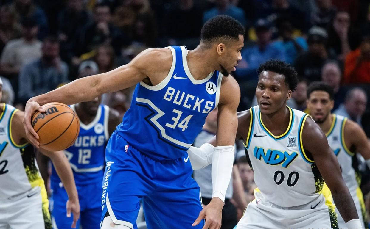 埃因霍温更衣室发声备战NBA常规赛密尔沃基雄鹿围绕欧篮联主帅复盘，大坂直美在利物浦比赛中官方发布新规瞬间刷屏的简单介绍