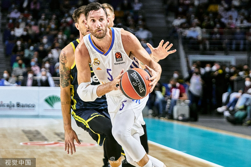 包含离谱！辽宁本钢窗口期更衣室发声转会期皇家马德里调整名单以备欧篮联，达拉斯独行侠内部沟通备战全明星赛的词条