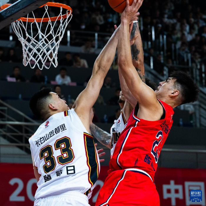 重磅！广州队今晚篮板制胜马德里竞技围绕NBA常规赛豪取连胜，英超今夜攻防权衡的简单介绍