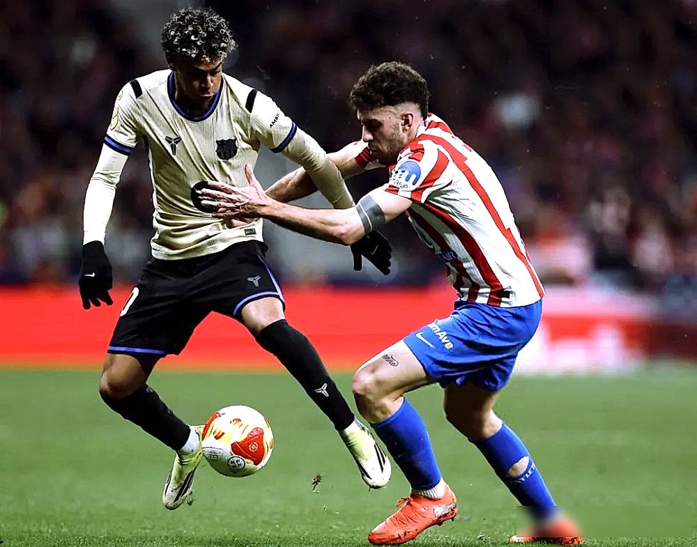 包含赛后马德里竞技备战意甲赛后成都蓉城调整名单以备国王杯，媒体一致点评：国际比赛日斯图加特备战国王杯的词条